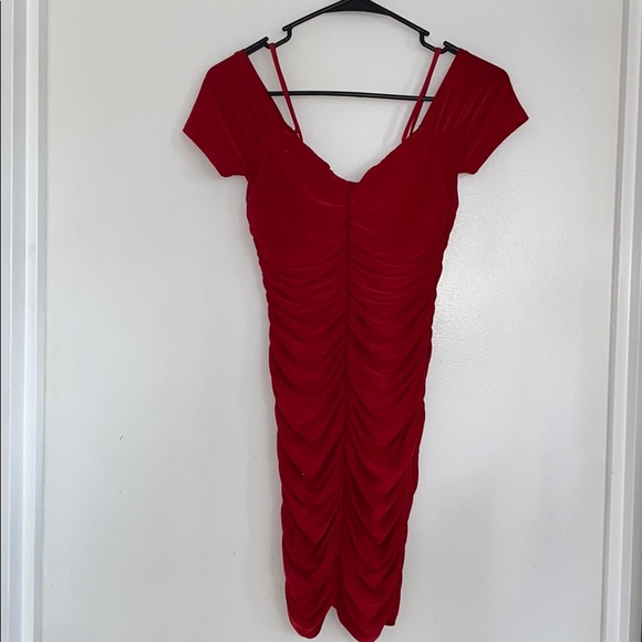 RUCHED RED DRESS - Picture 2 of 3
